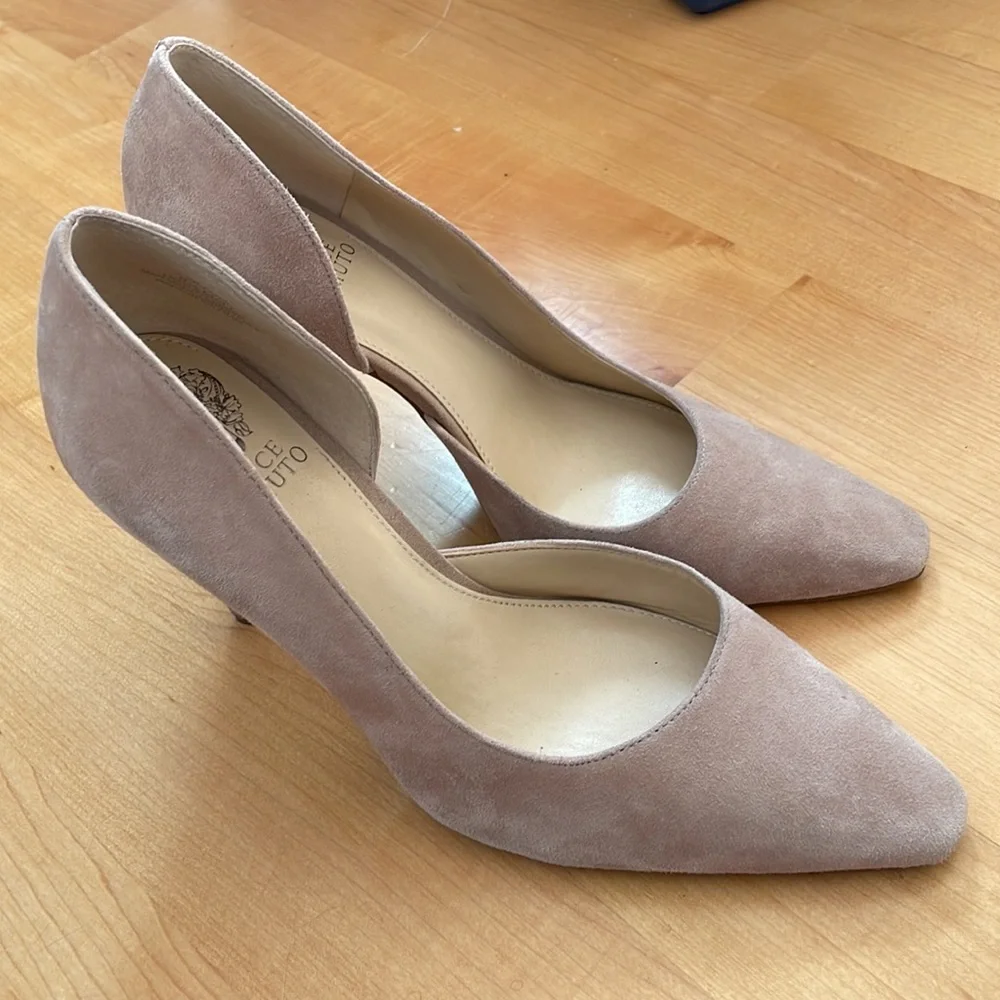 Vince Camuto suede Dorsey heels - Picture 3 of 12
